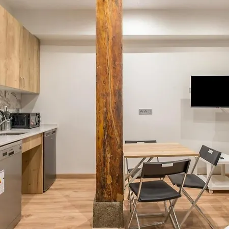 1 Bedroom 1 Bathroom Furnished - Justicia - Cozy - Mintystay Madrid Exterior photo